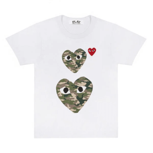 CDG-Play-White-T-Shirt-With-Camo-Printed-Small-and-Big-Hearts.png